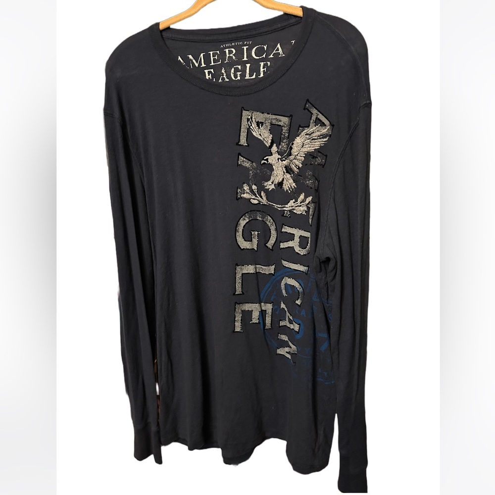 Men’s American Eagle Outfitters Graphic Athletic Fit Navy Blue Long Sleeve